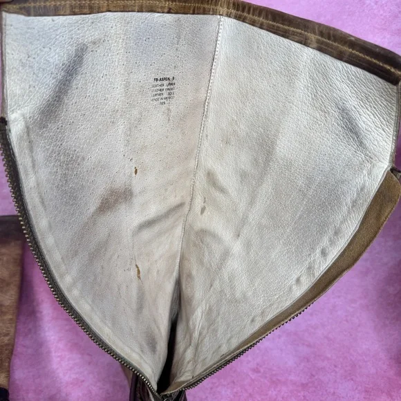 Brown Leather Knee-High Boots READ DESCRIPTION, IMPORTANT - Picture 15 of 17